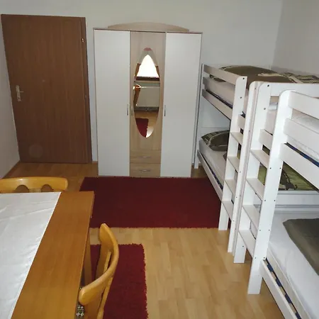 Rentcenter79 Homestay *